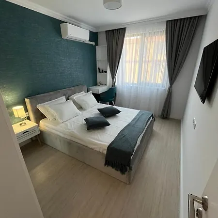 Апартаменты Luxury In Life